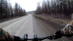 Поселок Усть-Омчуг. Колыма Прогулка на Велосипеде ?♀️,через Чихару по улице Магаданской в парк 202