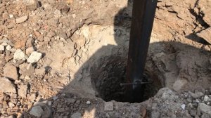 ПРОСТОЙ СПОСОБ УСТАНОВКИ СТОЛБОВ для забора