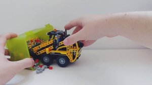 Мини-погрузчик из лего техник/Lego technic skid-steer loader