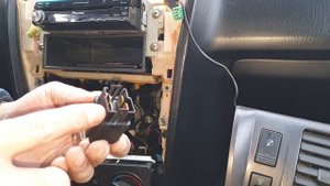 Ремонт печки Hyundai Terracan (хёндай терракан) силовое реле отопителя.