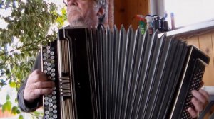 Плот - на баяне. Тавричанка