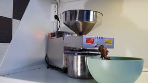 Выжимаем льняное масло холодного отжима дома