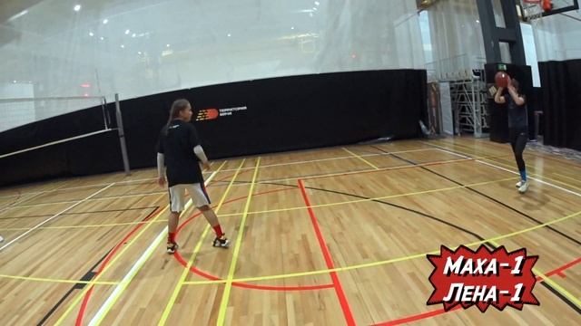 ИГРА 1 НА 1 НА НАКАЗАНИЕ В БАСКЕТБОЛ | ТРИ БЛОКШОТА ПОДРЯД | БРОСКИ В КОЛЬЦО! смотреть онлайн