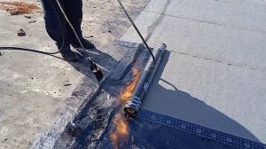 Устройство второго (верхнего слоя) мягкой кровли на крыши гаража