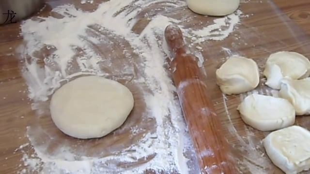Хычины с картошкой и сыром. Khychyny with potatoes and cheese.