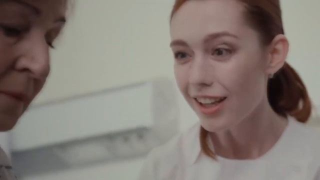 Песня ко дню медика "ЛЮДИ НА МИНУТУ ВСТАНЬТЕ" Благодарность врачам. смотреть онлайн