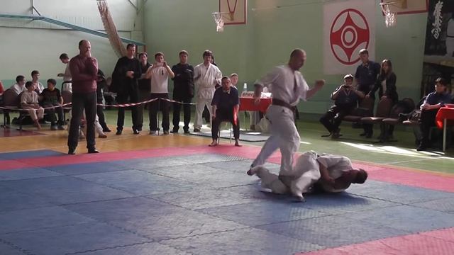 Красноярск. Открытый Кубок Мацушимы среди юниоров и мужчин 23.03.14. Колпаков Василий 3й бой смотреть онлайн