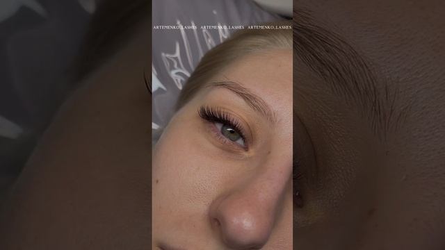 Inst: artemenko_lashes ?Коричневые реснички ?Мокрый эффект ?С- изгиб