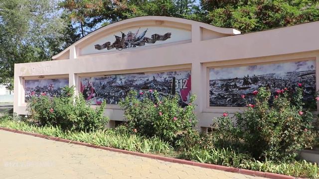 В Кизляре проходит общегородской субботник 🧹 смотреть онлайн