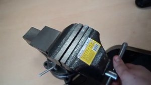 Тиски слесарные поворотные, с наковальней, 100мм