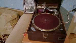 Начало. Тема - использование патефона в реальной жизни.