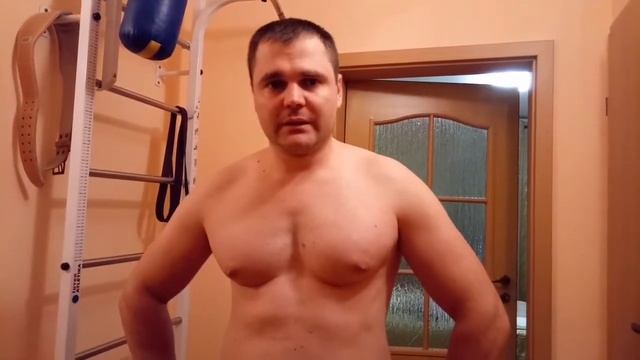 Мышцы растут на турнике и брусьях!