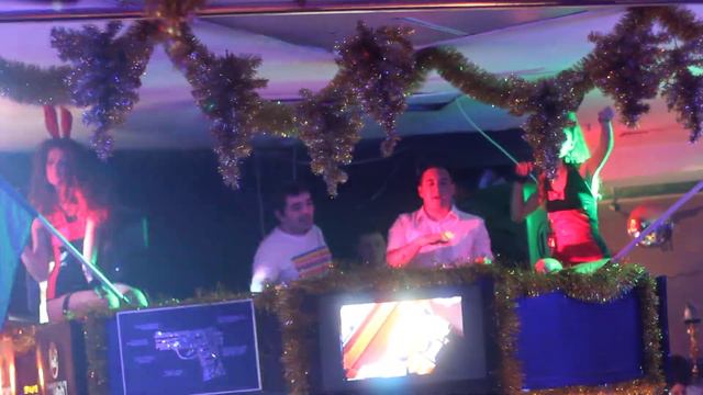 Штат 51 / Playboy party смотреть онлайн