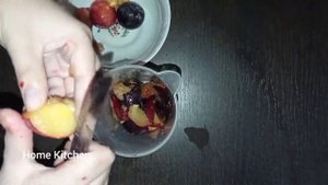 Смузи из сливы - видео рецепт