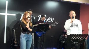 Best Way Church. Пусть несёт меня Божья река