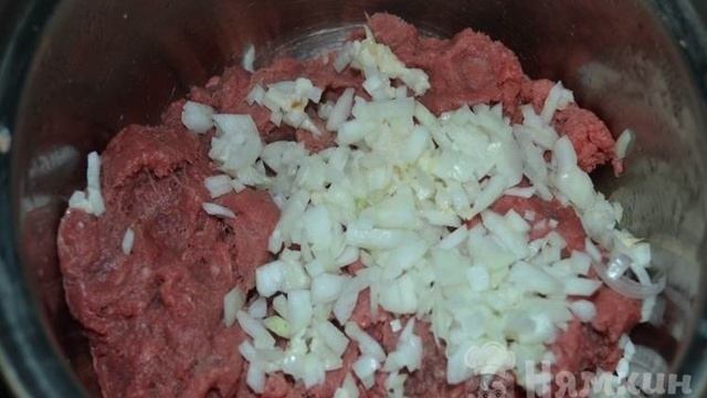 Сочные котлеты в скороварке