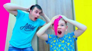 Рома и Хелпик ПОСПОРИЛИ ЧЕЙ СЛАЙМ круче! ПРИГОТОВИЛИ ГИГАНТСКИЙ СЛАЙМ!