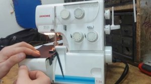 Настройка строчки оверлока есть легкий способ, смотри!!!