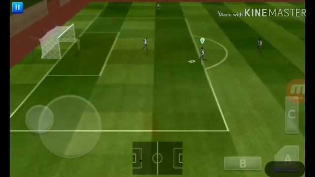 Как делать финты в Dream League Soccer 2019?????