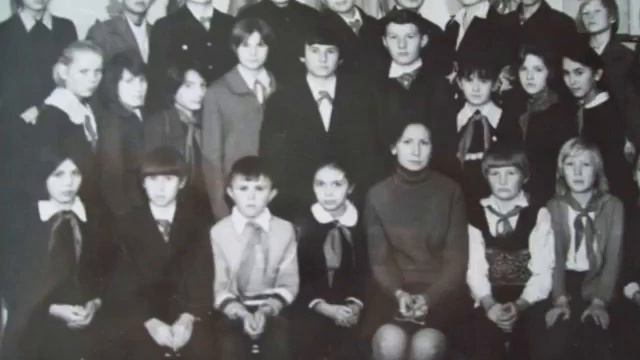 Выпускники 1984г.школы 29, пос.Саяк смотреть онлайн