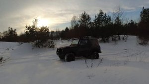 Suzuki Samurai 1.3 VS Suzuki Samurai 1.6