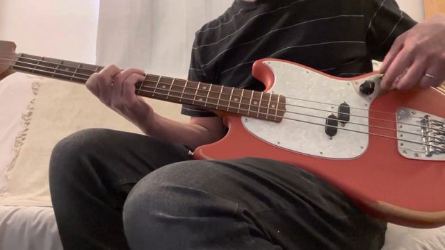 2019 Fender Vintera Mustang Short Scale Bass Fiesta Red Relic MIM Mexico смотреть онлайн