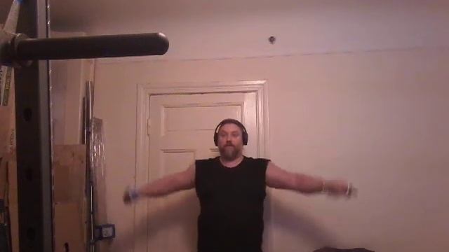 Махи гантелями стоя 19серия 5подход 2кг 210р,Pleci 19sērija 5piegājiens 2kg 210r смотреть онлайн