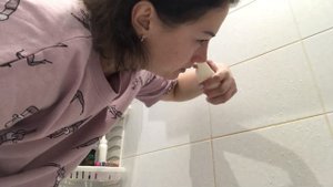 Как промывать нос водой с солью