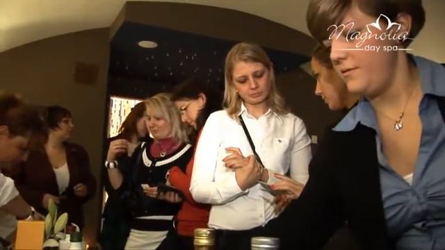 Magnolia Day Spa I. Születésnapi Party смотреть онлайн