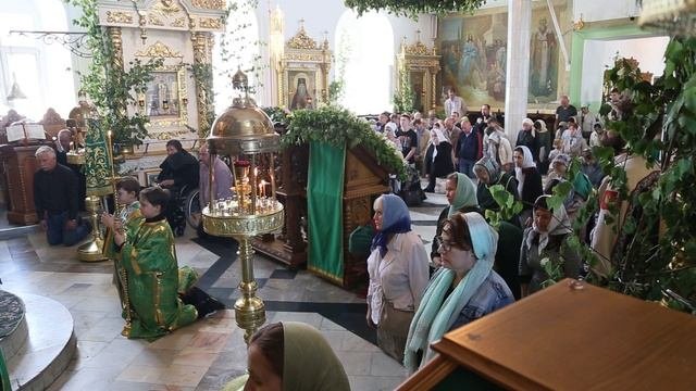 Торжества престольного праздника в Свято-Троицком мужском монастыре г.Чебоксары 12 июня 2022г.