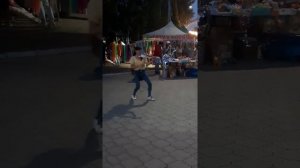 Яровое .Скрипачка зажигает на своей скрипки