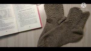 ажурные  носки спицами