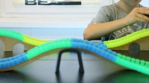 Машинки & ГОНКИ ? Распаковка игрушек. ГИБКИЙ ТРЕК Magic TRACKS Чудо - гонка. Игры для детей