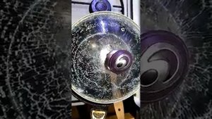 Взорвалась стеклянная крышка от сковороды