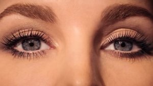 False Lash Effect Mascara – lösögonfranseffekt & intensiv look | Max Factor Sweden