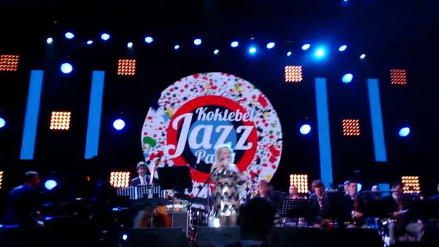 Koktebel jazz party 2015 Л Долина и оркестр И Бутмана 3й день MOV 0307 смотреть онлайн
