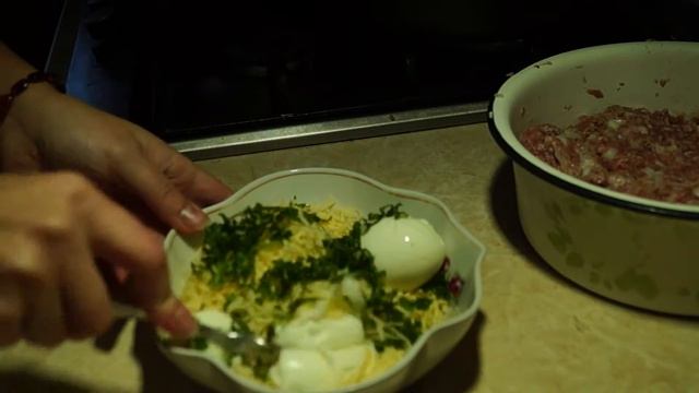 Котлеты с вкусной начинкой смотреть онлайн