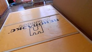 Широкая раздвижная дверь своими руками.