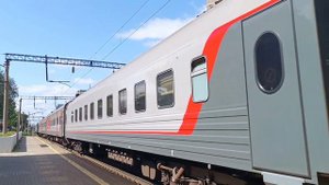 ЭП1М-463 с поездом №177 Симферополь — Москва