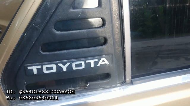 Mobil Toyota Corolla ke30, sedan irit perawatan mudah смотреть онлайн