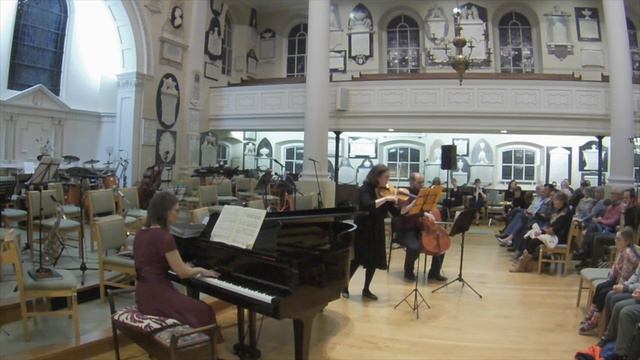 Andamar Piano Trio perform Schubert's Trio op. 100 - Andante con moto смотреть онлайн