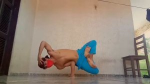 Bboy coragem - THE LAST CREW - airchar Lotus balance