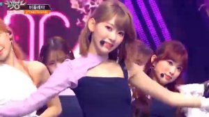 Miyawaki Sakura IZONE (HKT48) in violetta center position. (Compilation)