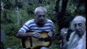 Как грустна осенняя вода...