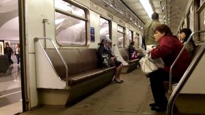 81-714 № 9366 на Калининской линии. 2012 год