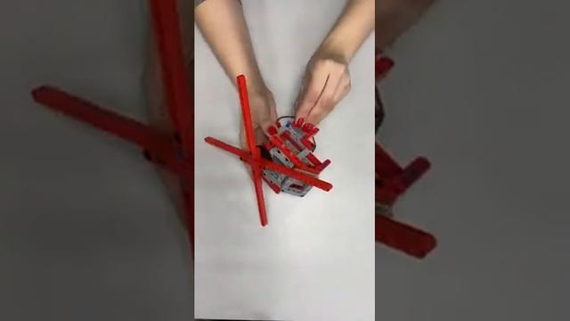 Сборка вертолета из конструктора R:ED!
