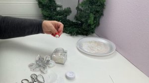 Очень красивые цветы и веточки для украшения Новогодней елки своими руками./Christmas flower.