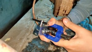 Развальцовка тормозных трубок дешевым инструментом/Генератор/ЛУАЗ