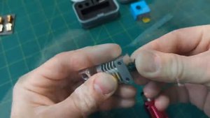 Сравнение хотэндов MK 8 и CR 10 Hotend PRO, лучше выбрать NF Smart  CR10