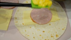 Быстрый завтрак из лаваша - быстрый и простой рецепт завтрака.